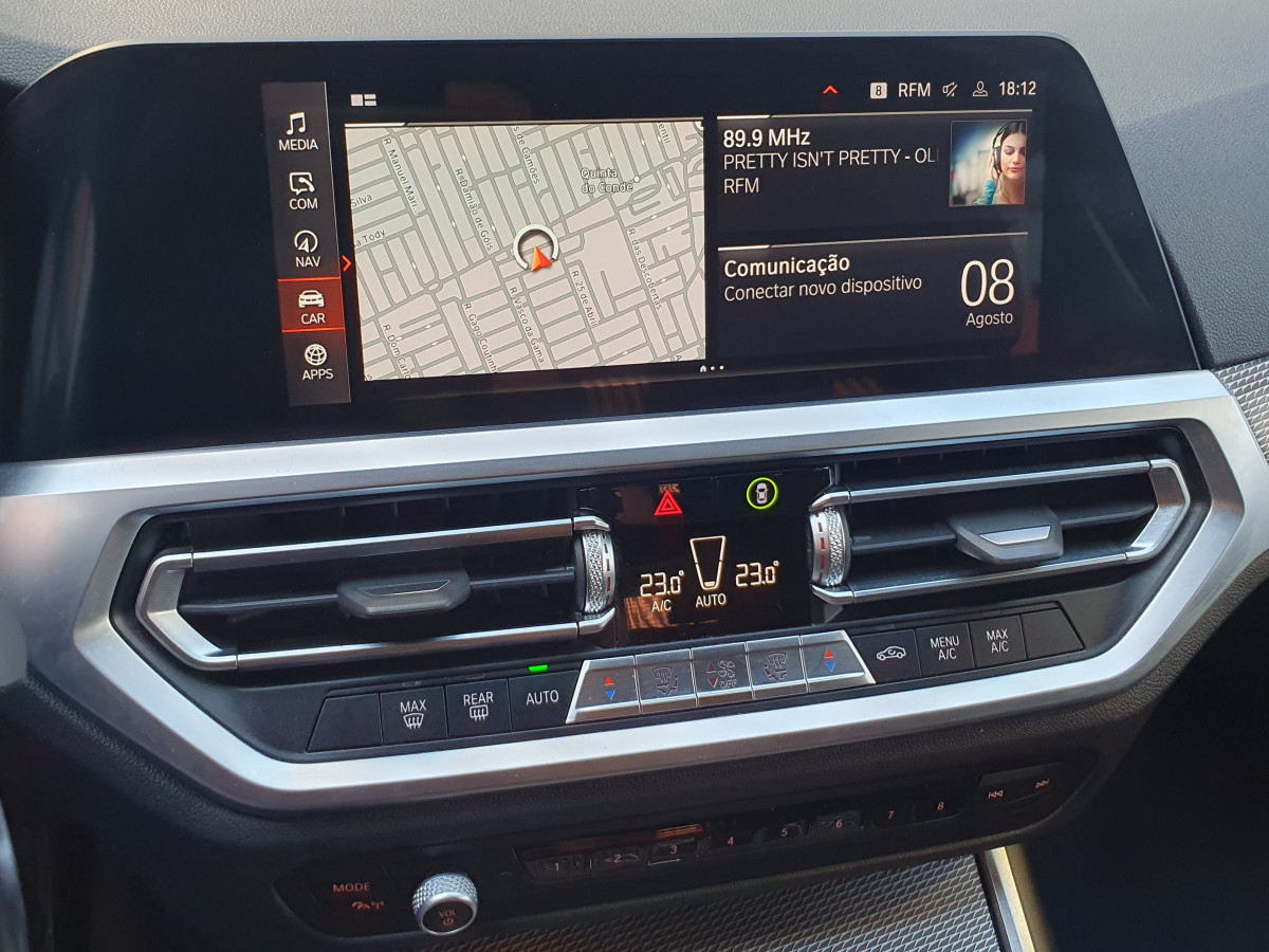 BMW 318 D TOURING PACK M
