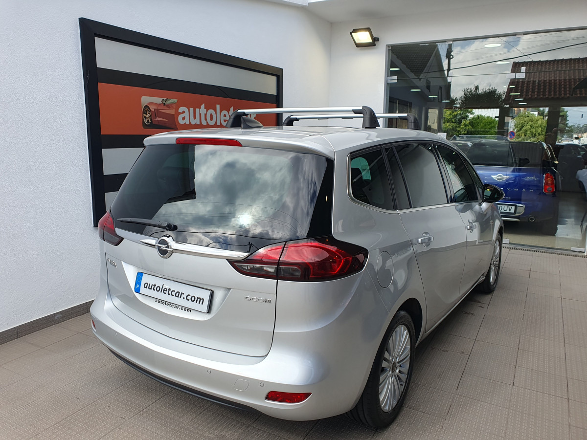 OPEL ZAFIRA TOURER 1.6 CDTI EXECUTIVE