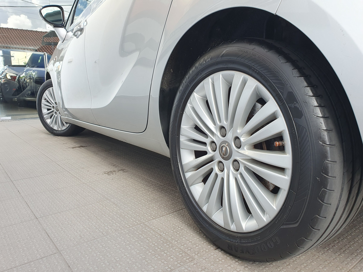 OPEL ZAFIRA TOURER 1.6 CDTI EXECUTIVE