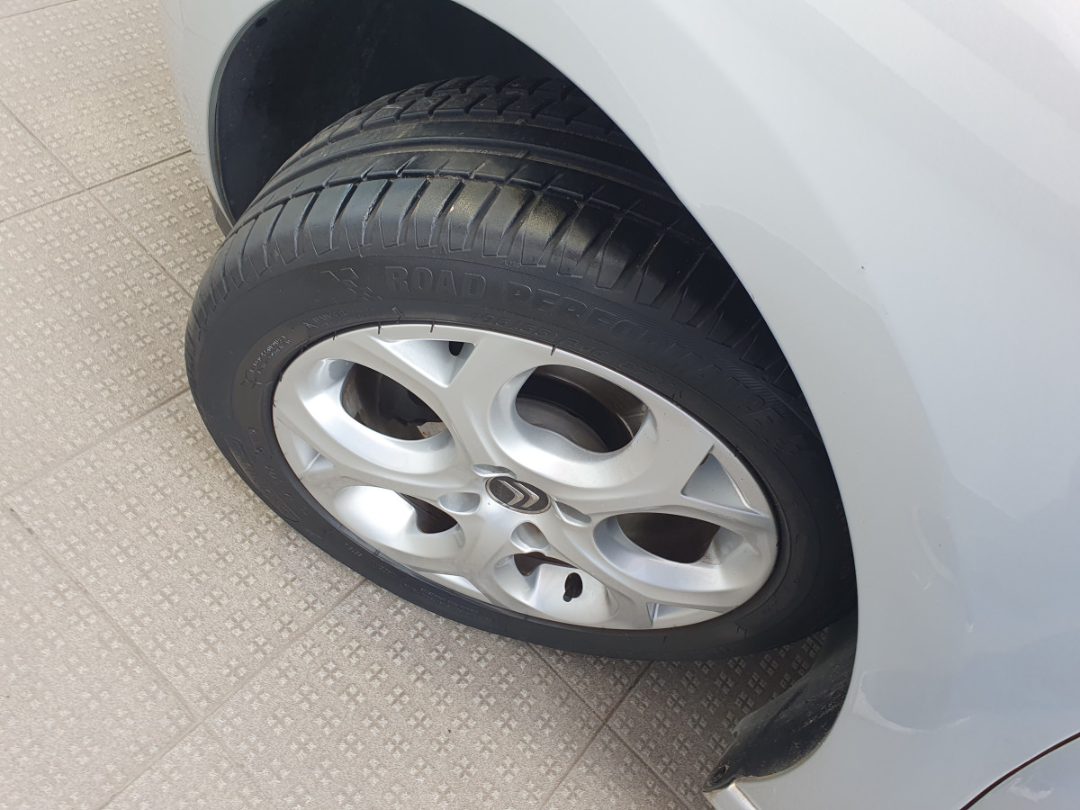 CITROËN C3 1.4 HDI EXCLUSIVE