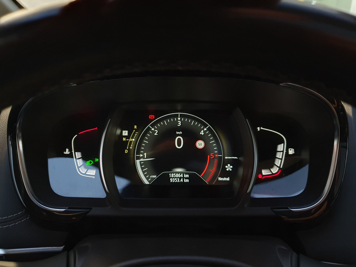 RENAULT ESPACE 1.6 DCI INITIALE PARIS 4CONTROL 7L AUTO