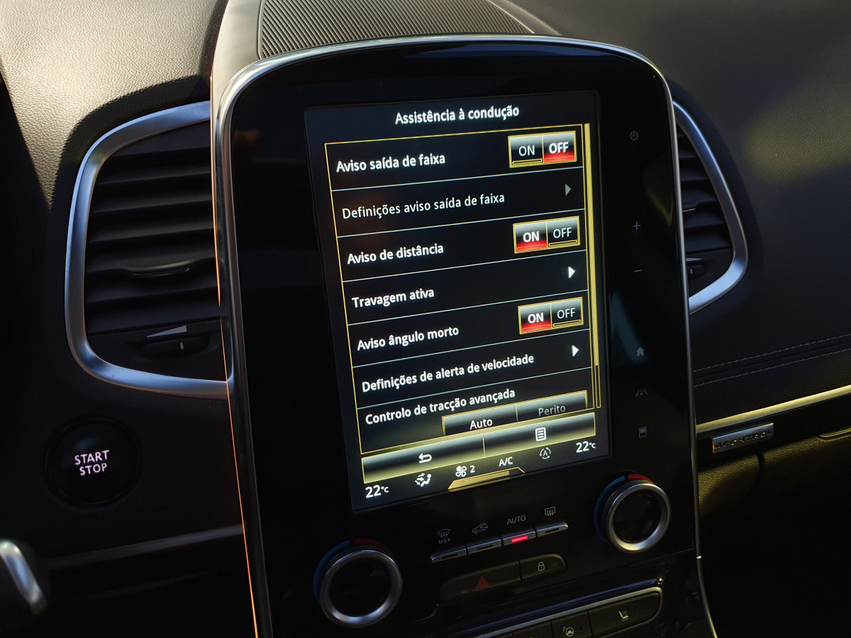 RENAULT ESPACE 1.6 DCI INITIALE PARIS 4CONTROL 7L AUTO