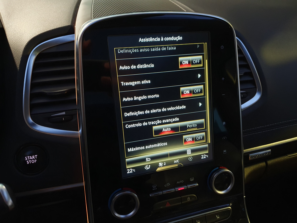 RENAULT ESPACE 1.6 DCI INITIALE PARIS 4CONTROL 7L AUTO