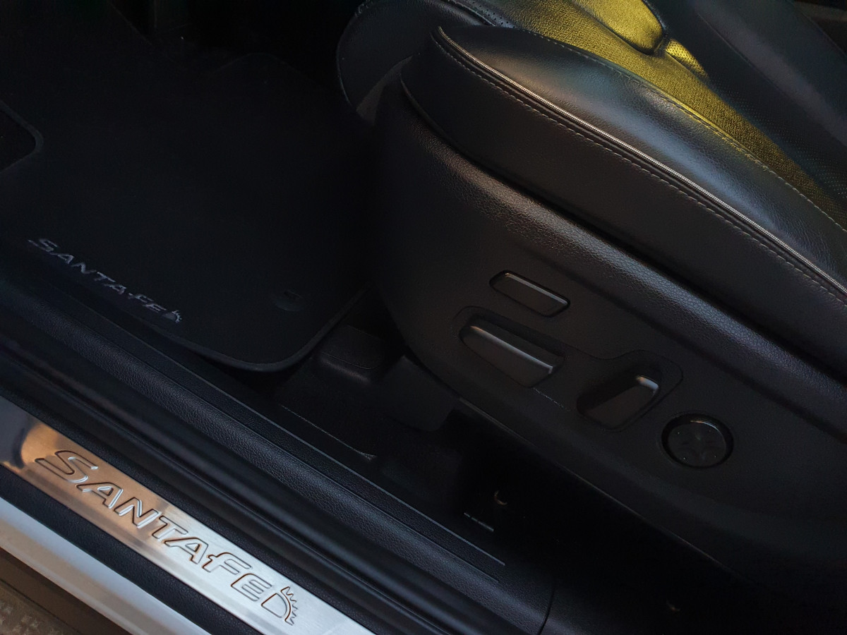 HYUNDAI SANTA FE 2.2 CRDI VANGUARD LUXURY 7L AUTO