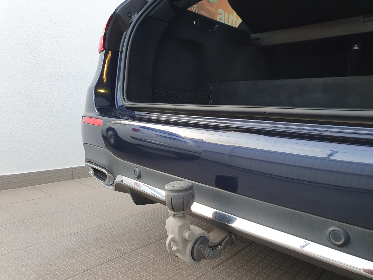 MERCEDES E 300 DE STATION AMG LINE