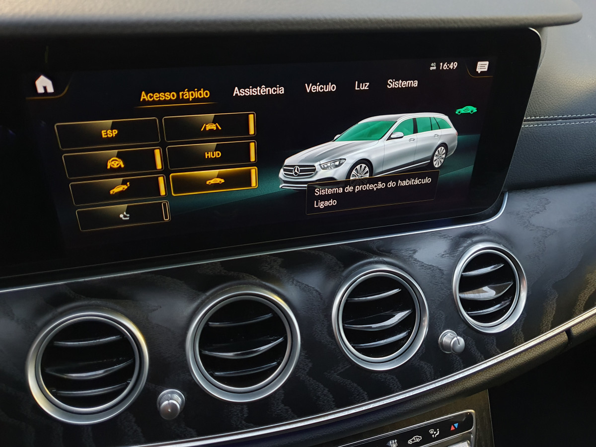 MERCEDES E 300 DE STATION AMG LINE