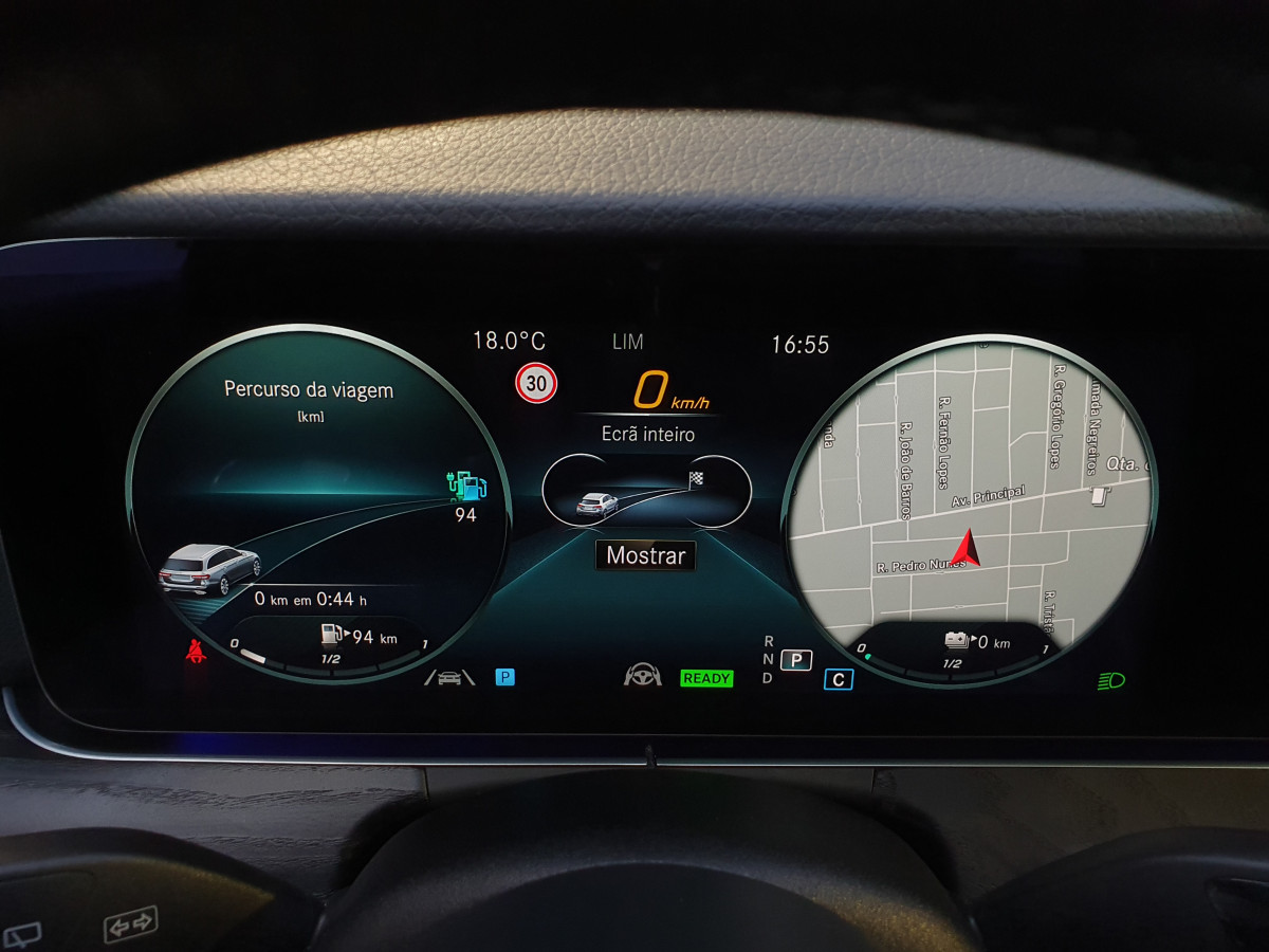 MERCEDES E 300 DE STATION AMG LINE