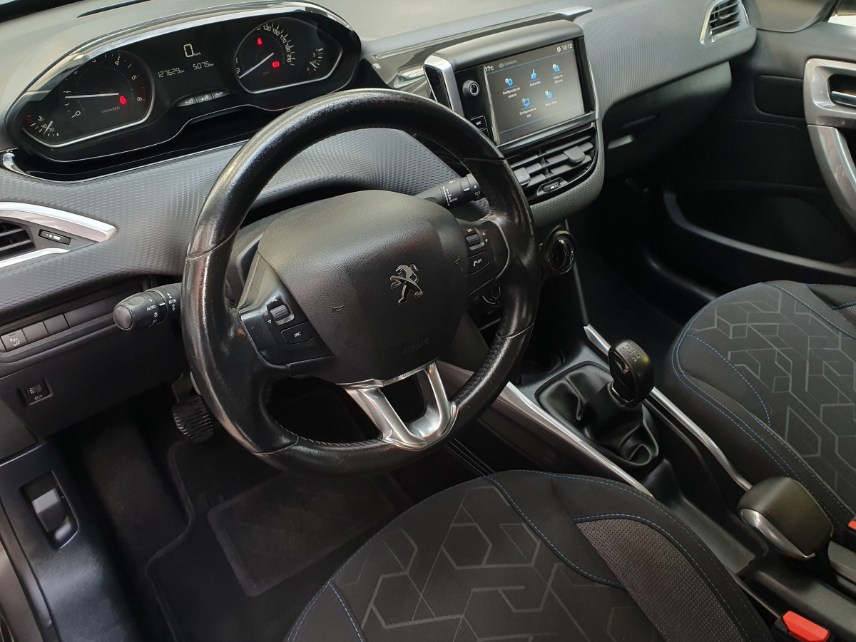 PEUGEOT 2008 1.6 BLUE-HDI STYLE