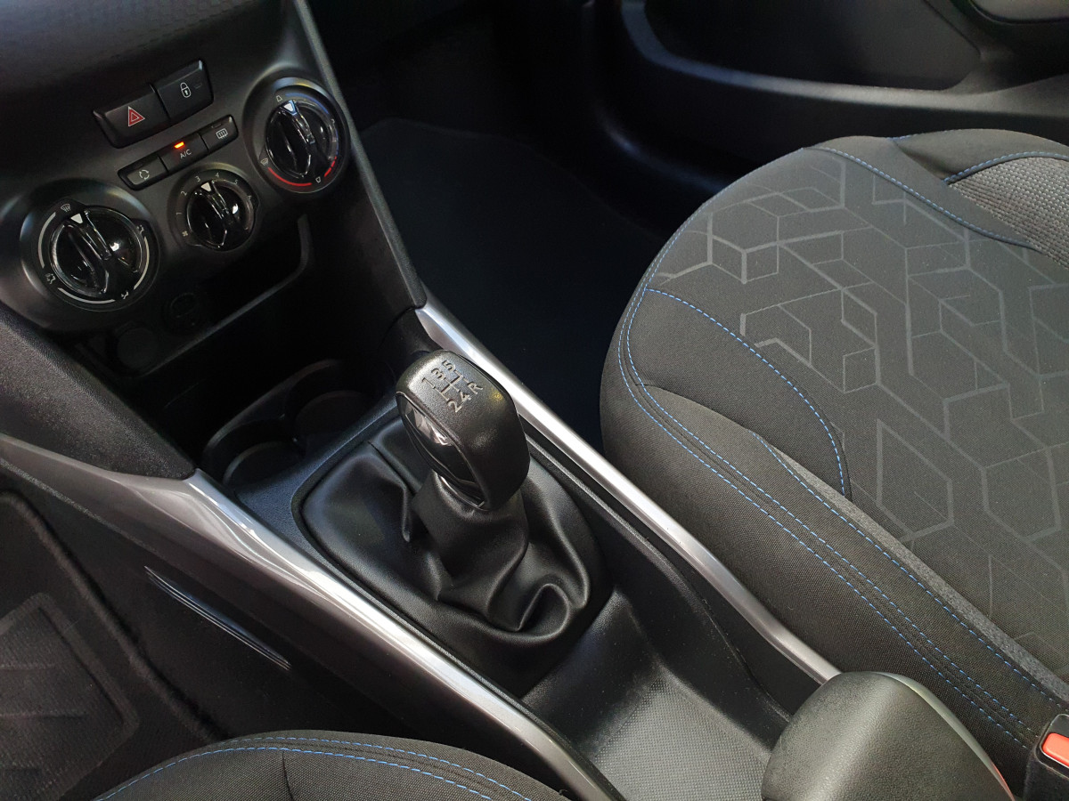 PEUGEOT 2008 1.6 BLUE-HDI STYLE