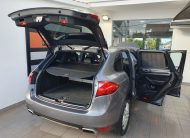 PORSCHE CAYENNE S HYBRID
