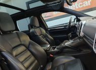 PORSCHE CAYENNE S HYBRID