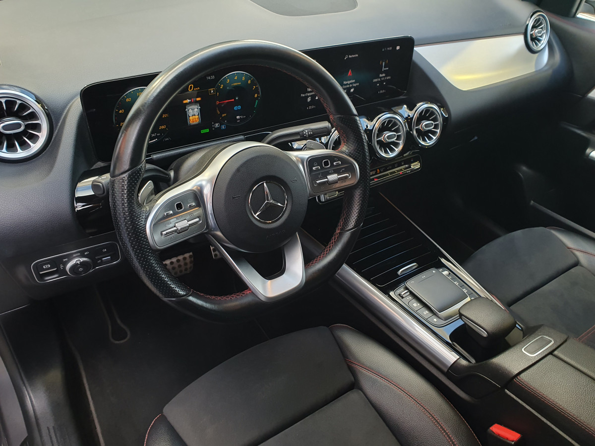 MERCEDES GLA 250 E AMG LINE