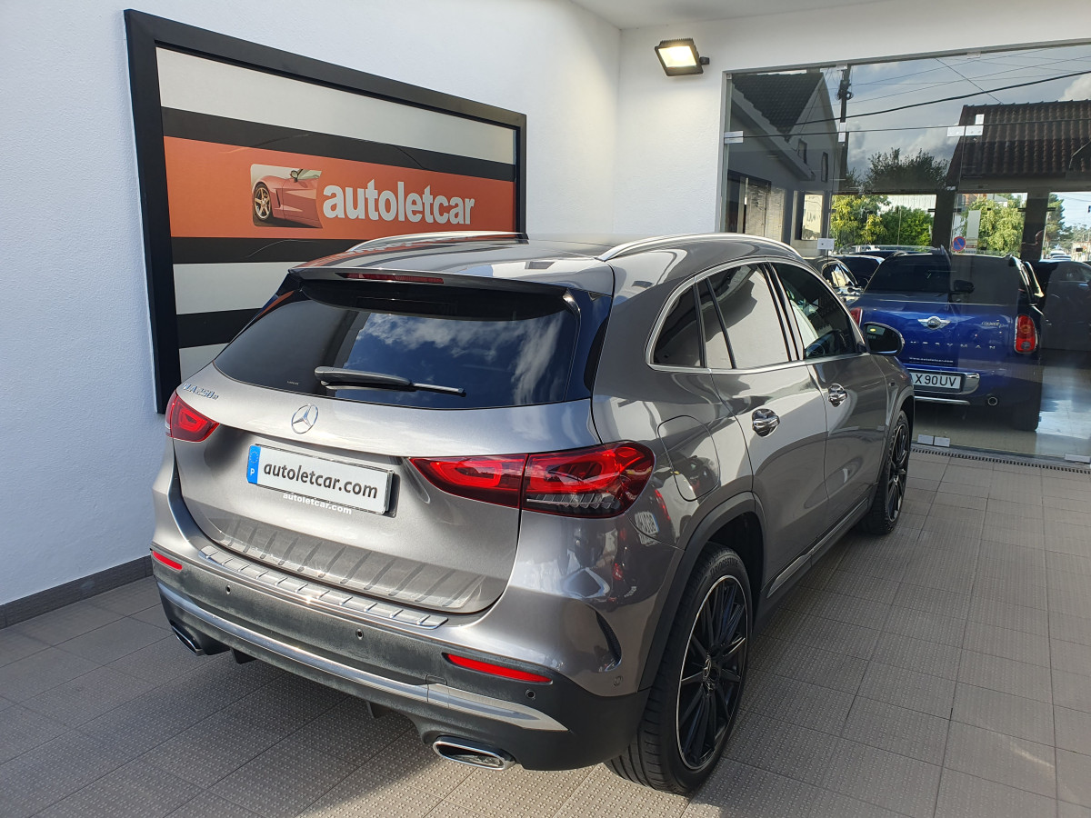 MERCEDES GLA 250 E AMG LINE