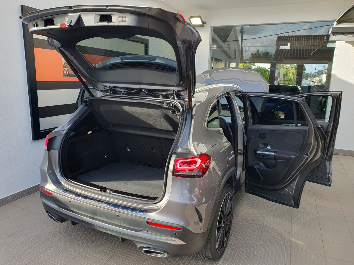 MERCEDES GLA 250 E AMG LINE