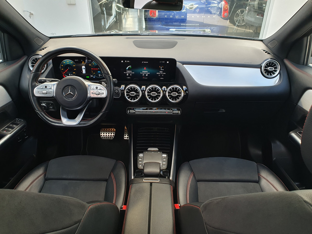 MERCEDES GLA 250 E AMG LINE