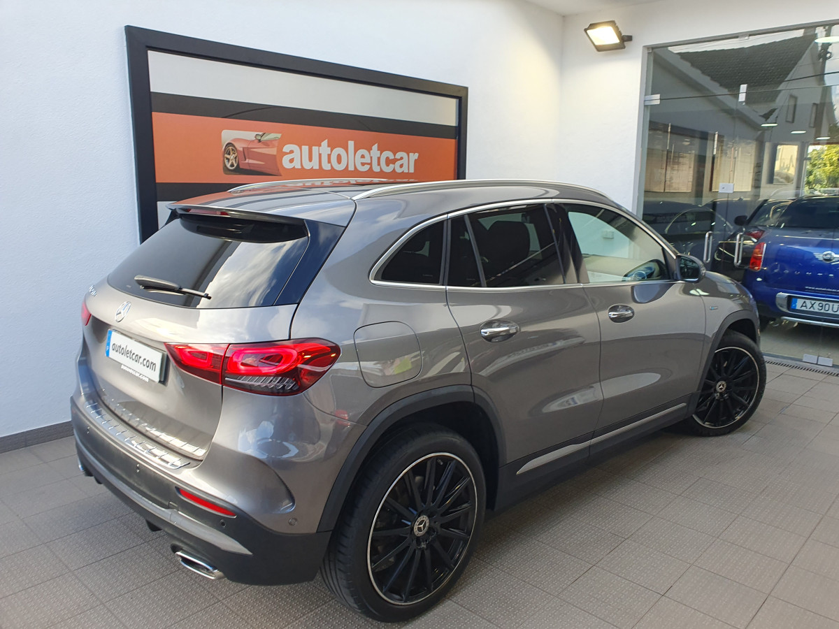 MERCEDES GLA 250 E AMG LINE