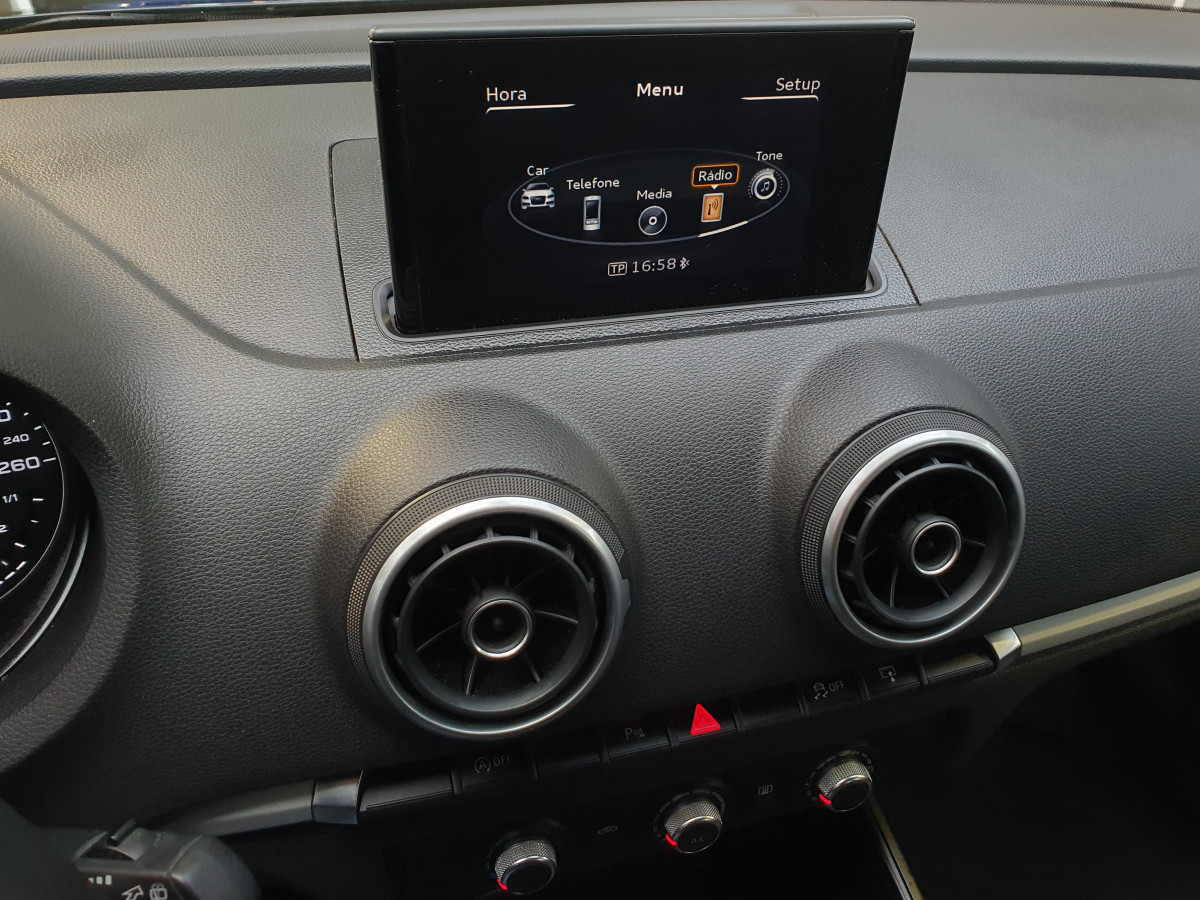 AUDI A3 SPORTBACK 1.6 TDI ADVANCE