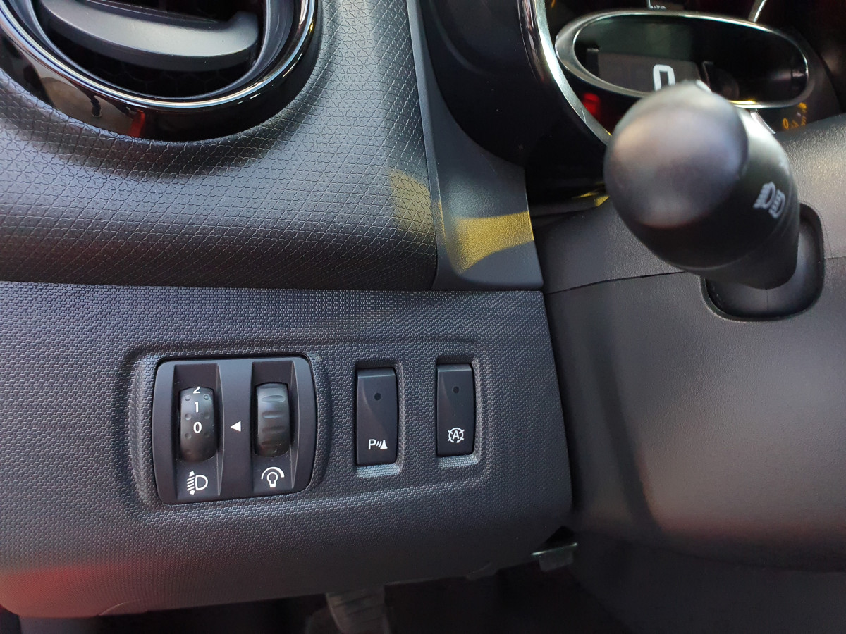 RENAULT CLIO SPORT TOURER 1.5 DCI