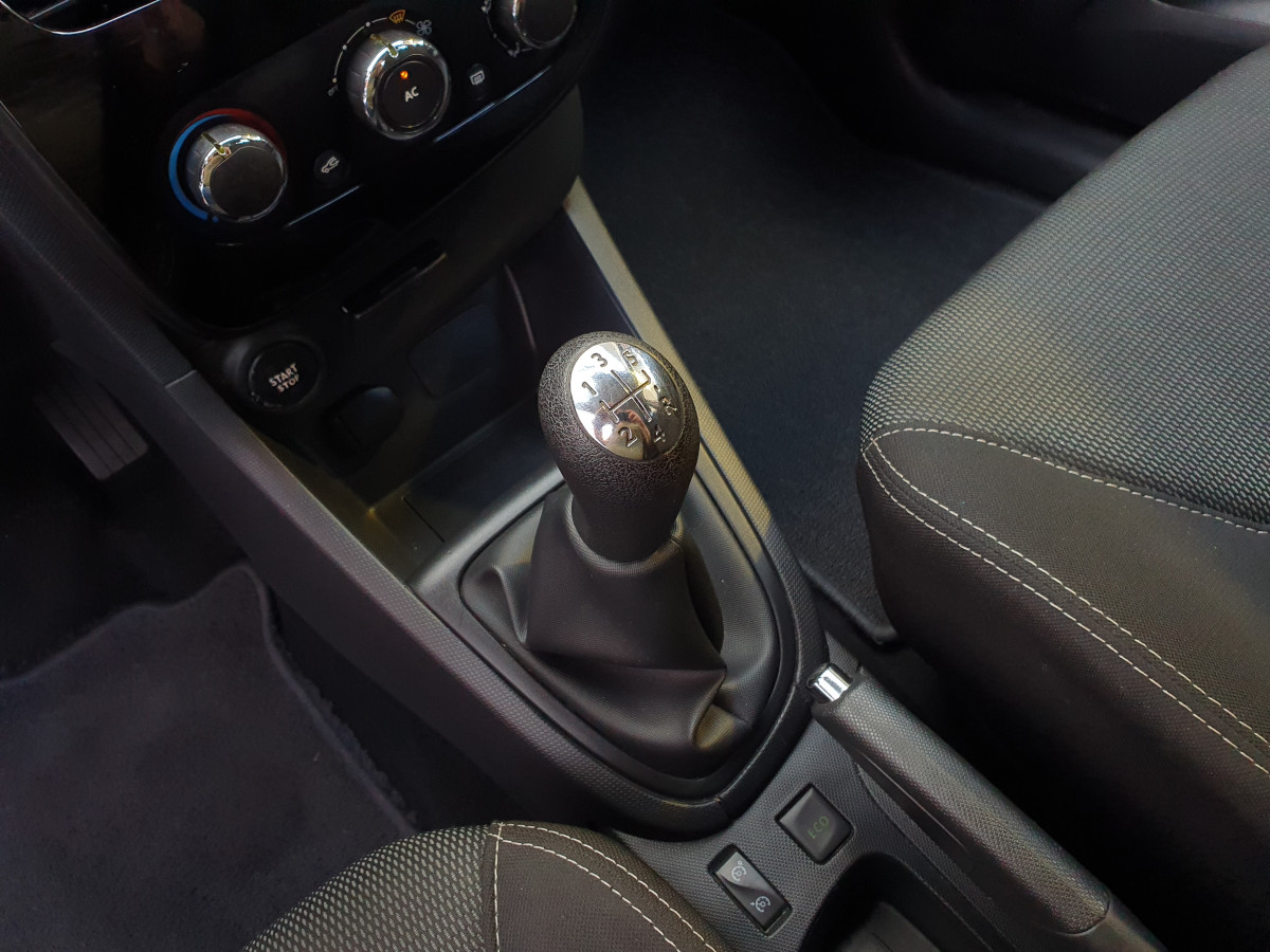 RENAULT CLIO SPORT TOURER 1.5 DCI