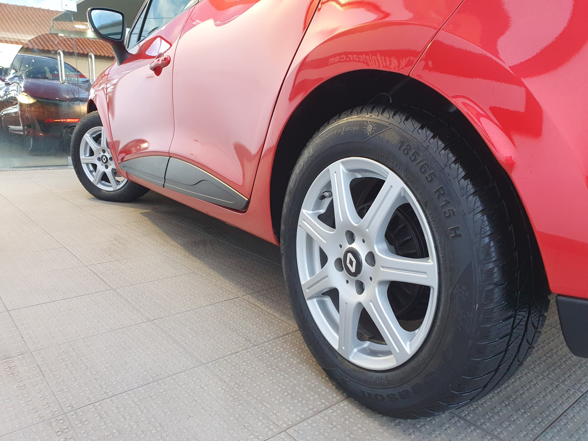 RENAULT CLIO SPORT TOURER 1.5 DCI