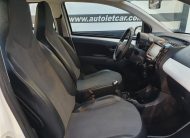 TOYOTA AYGO 1.0 X-PLAY X-TOUCH AC PLUS