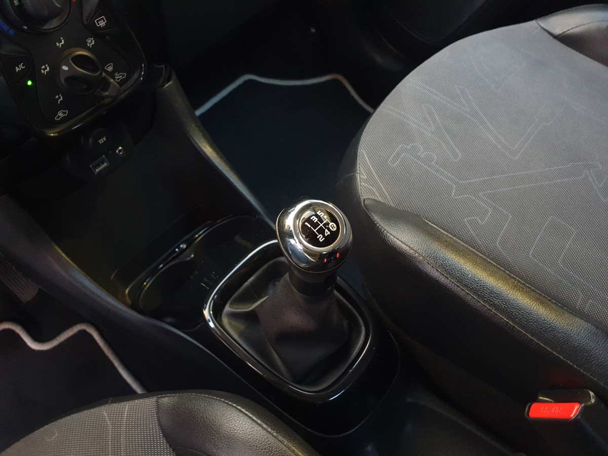 TOYOTA AYGO 1.0 X-PLAY X-TOUCH AC PLUS