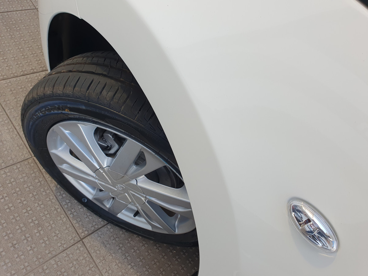 TOYOTA AYGO 1.0 X-PLAY X-TOUCH AC PLUS