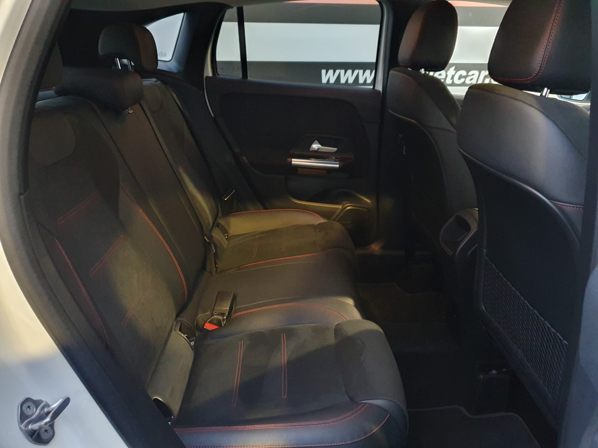 MERCEDES GLA 250 E AMG LINE