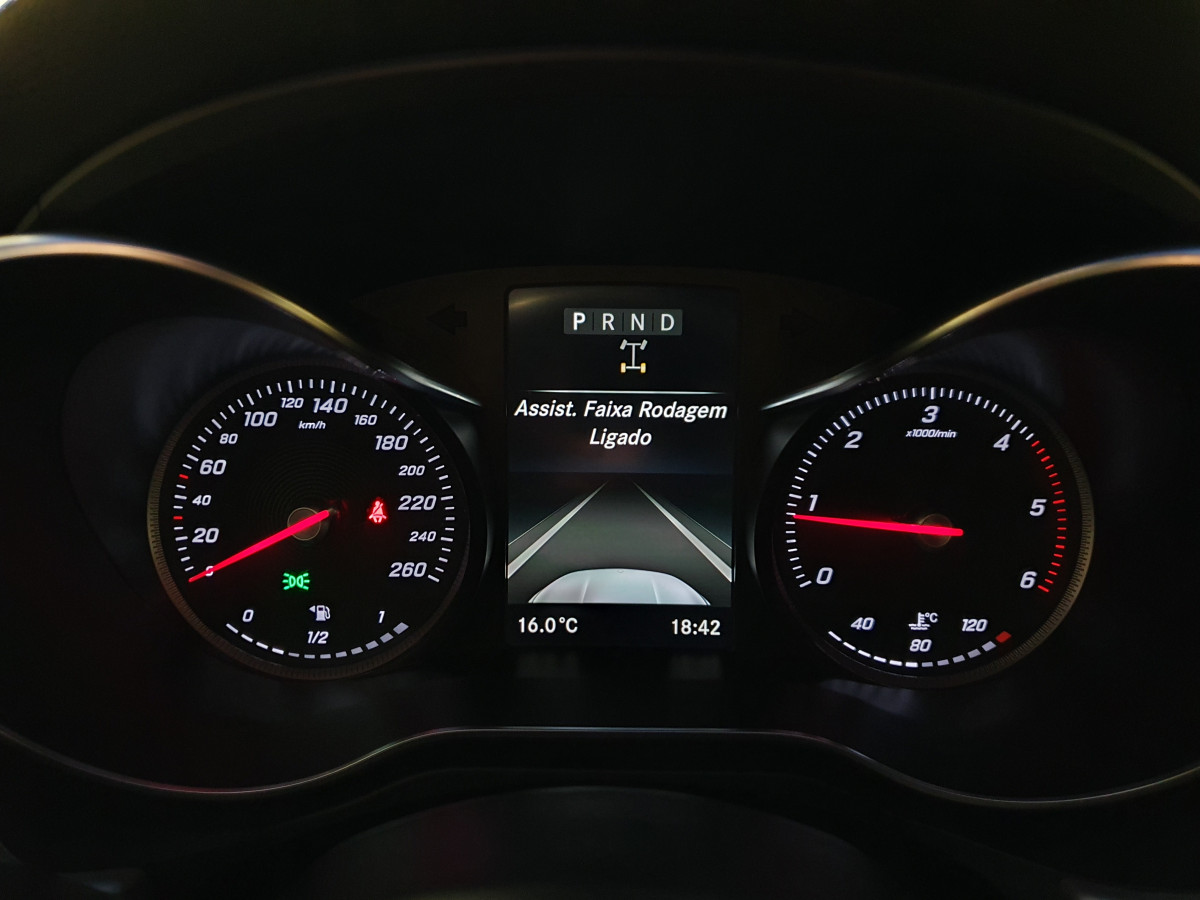 MERCEDES X 250 D 4MATIC AUTO PURE