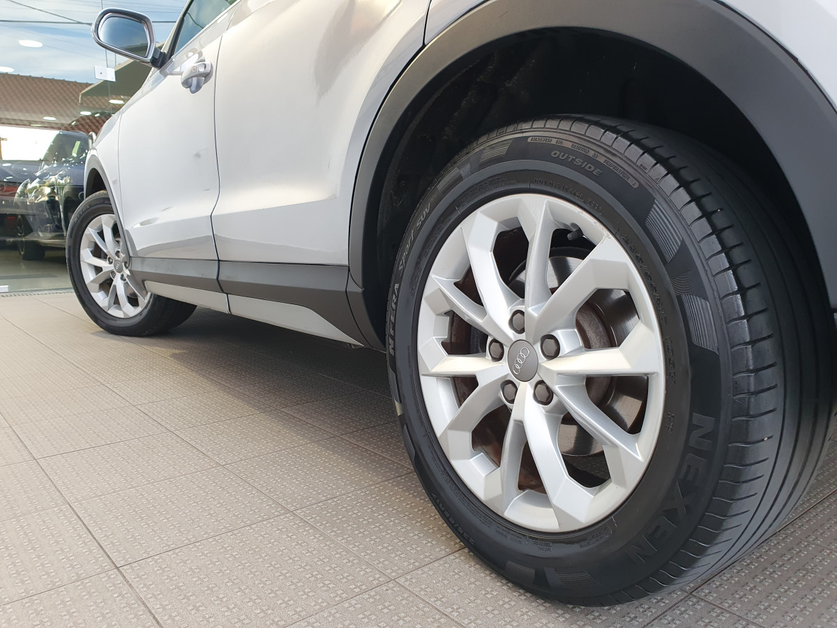 AUDI Q3 2.0 TDI STRONIC QUATTRO