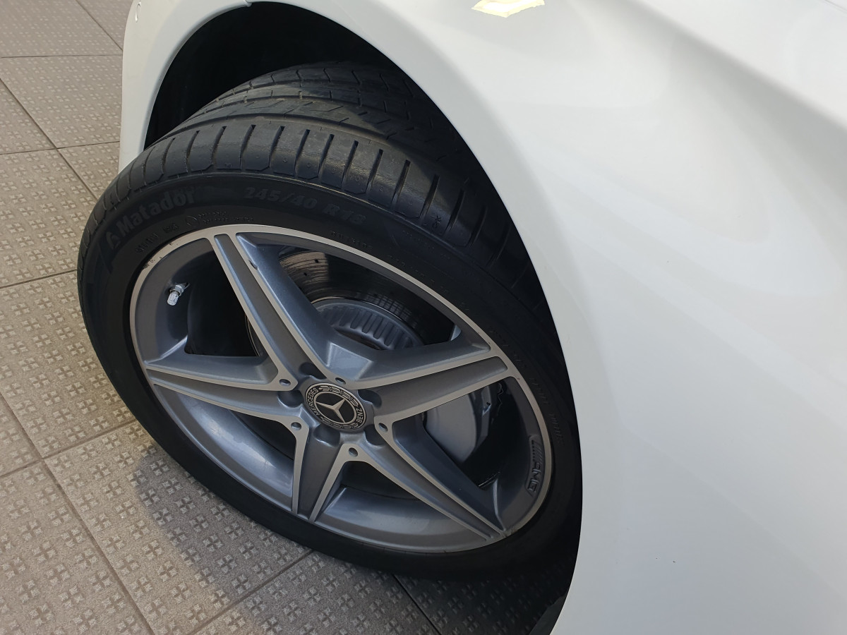 MERCEDES C 220 D STATION AMG LINE AUTO