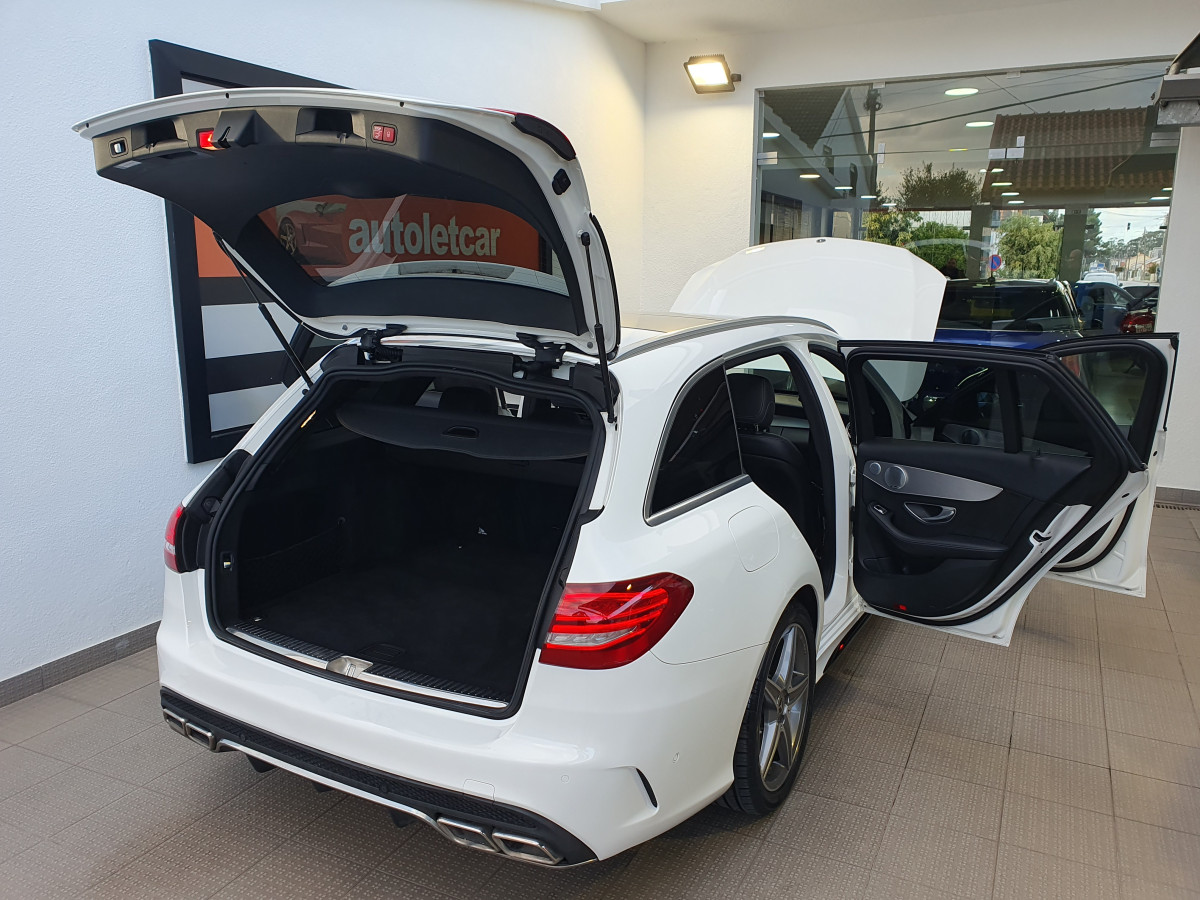 MERCEDES C 220 D STATION AMG LINE AUTO