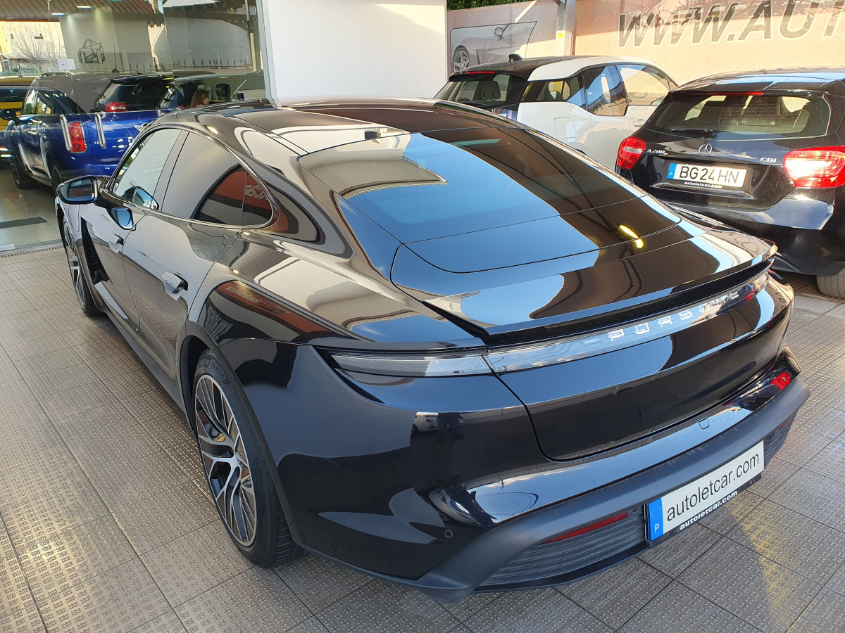 PORSCHE TAYCAN 4 S PLUS PERFORMANCE