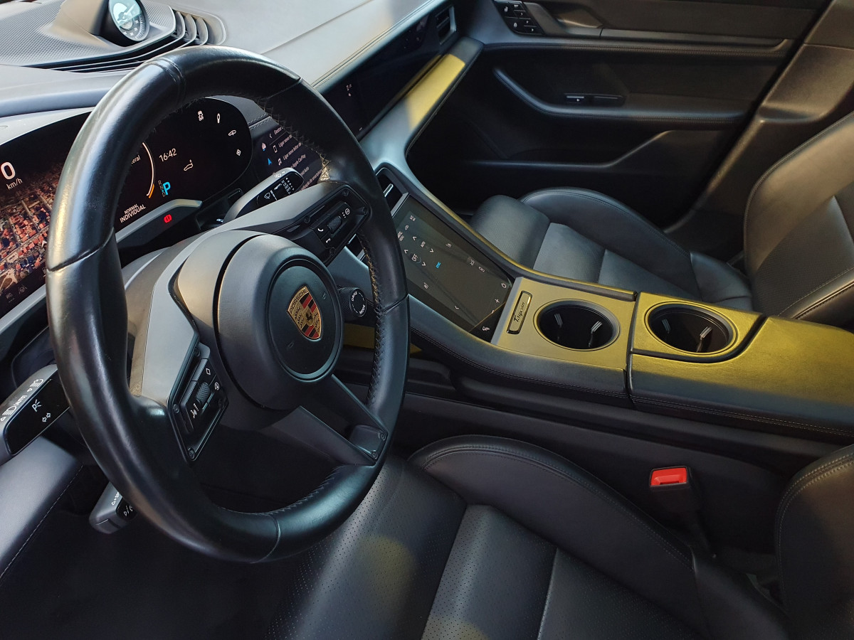 PORSCHE TAYCAN 4 S PLUS PERFORMANCE