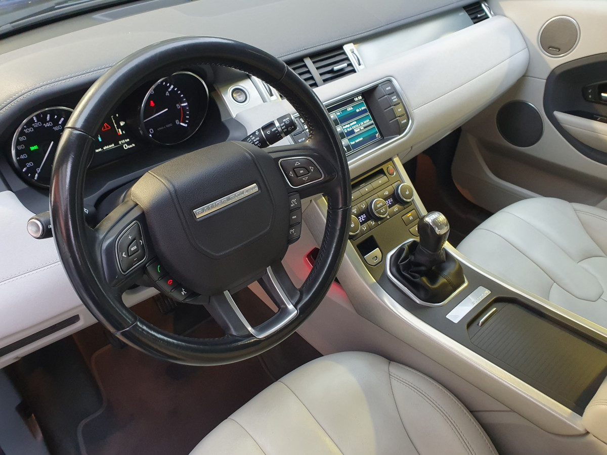 LAND ROVER RANGE ROVER EVOQUE 2.2 ED4 SE DYNAMIC