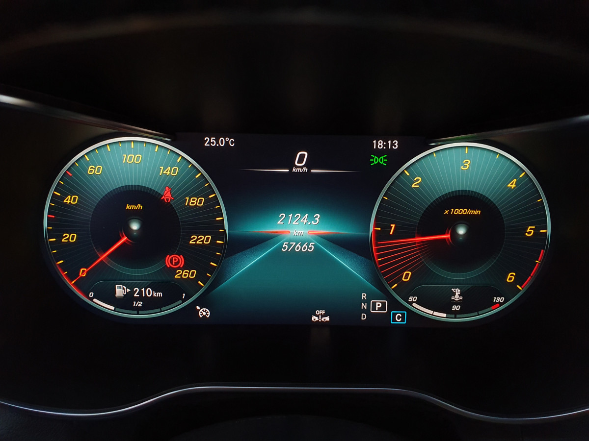 MERCEDES GLC 220 D COUPE 4MATIC AMG AUTO