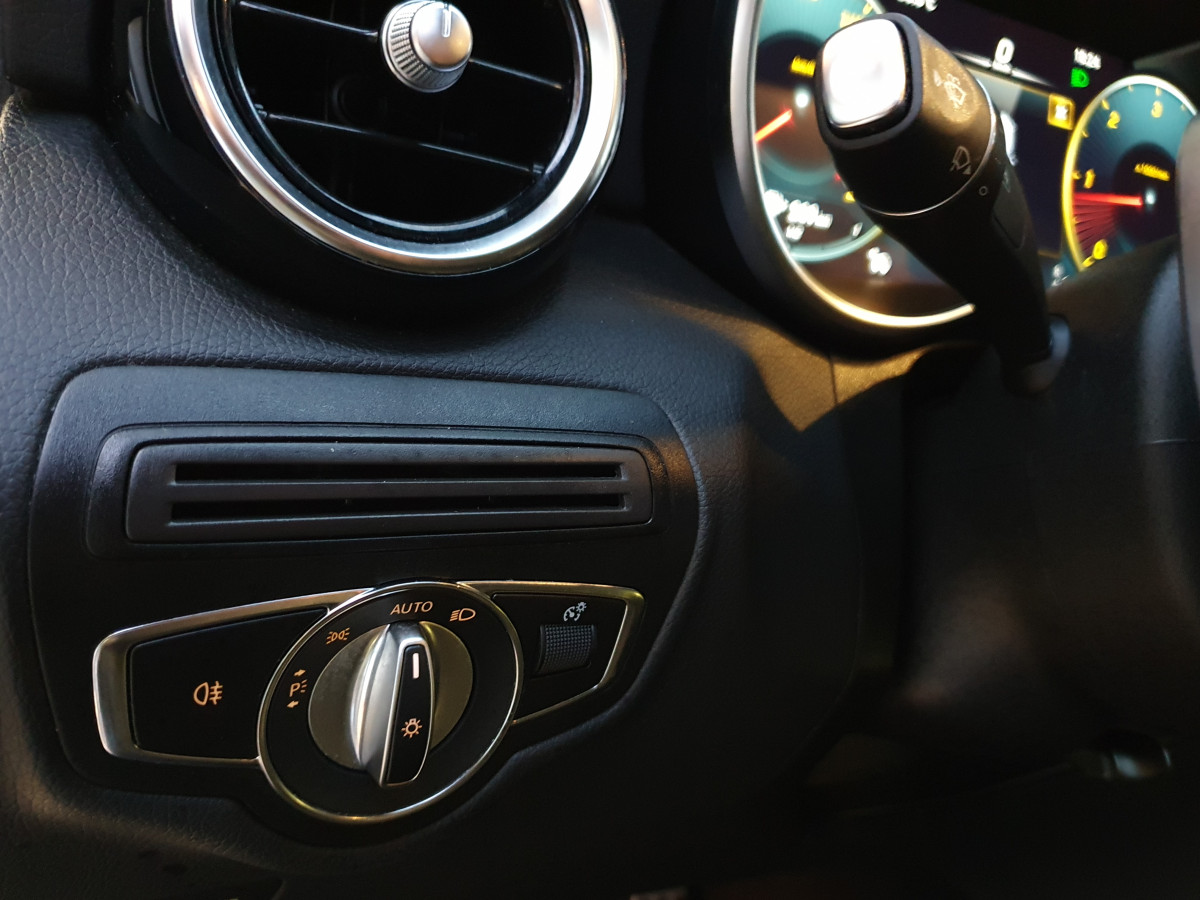 MERCEDES GLC 220 D COUPE 4MATIC AMG AUTO