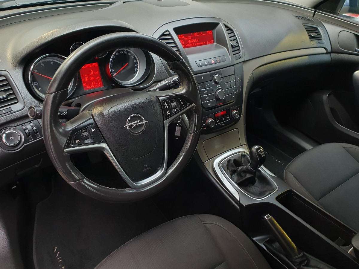 OPEL INSÍGNIA 2.0 CDTI SPORTS TOURER