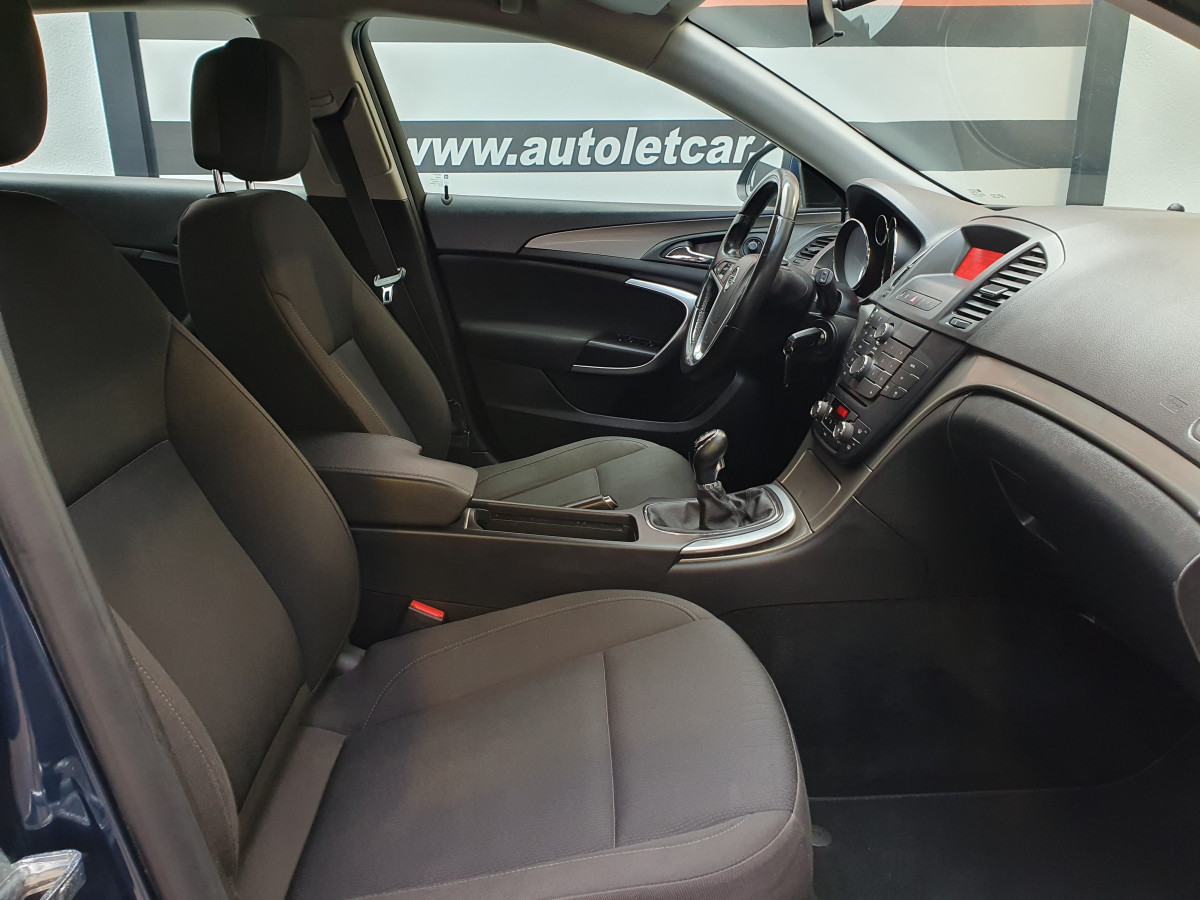 OPEL INSÍGNIA 2.0 CDTI SPORTS TOURER
