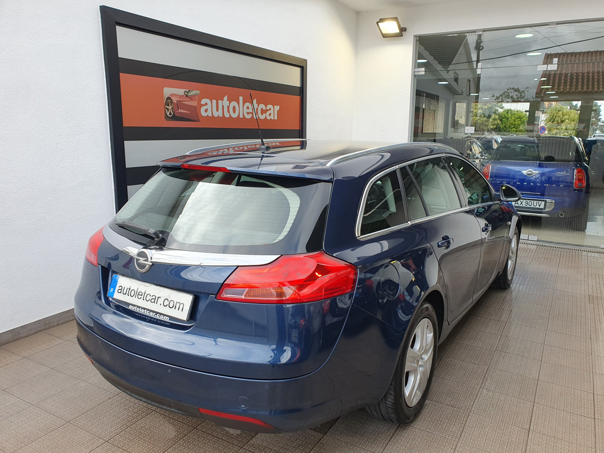 OPEL INSÍGNIA 2.0 CDTI SPORTS TOURER
