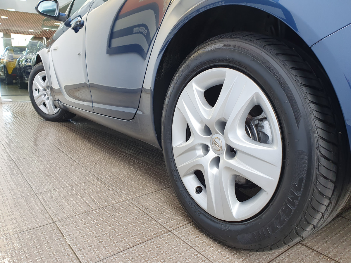 OPEL INSÍGNIA 2.0 CDTI SPORTS TOURER