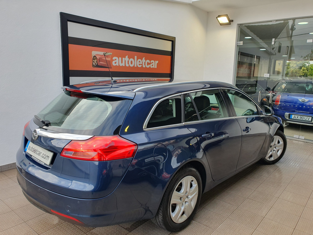 OPEL INSÍGNIA 2.0 CDTI SPORTS TOURER