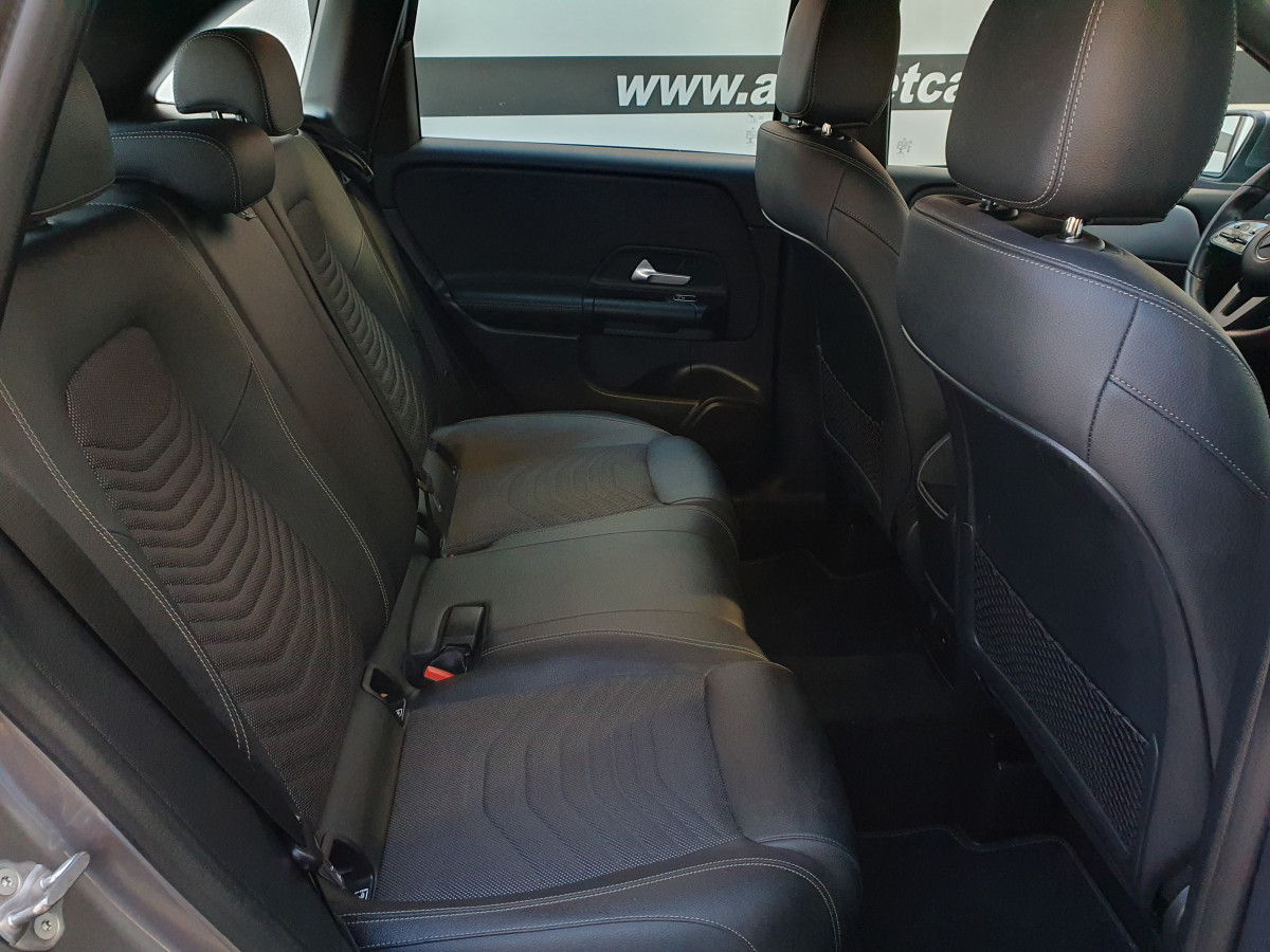 MERCEDES B 180 D STYLE AUTO