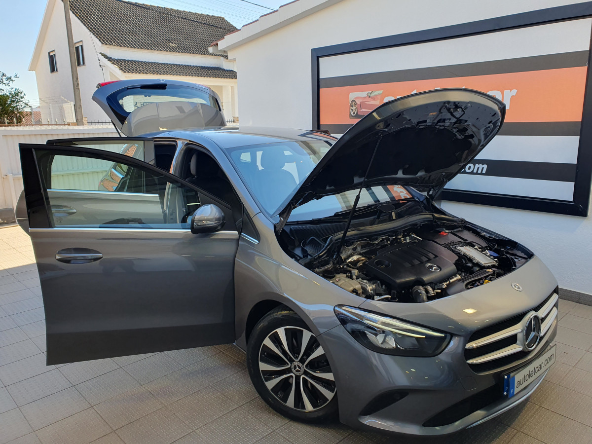 MERCEDES B 180 D STYLE AUTO