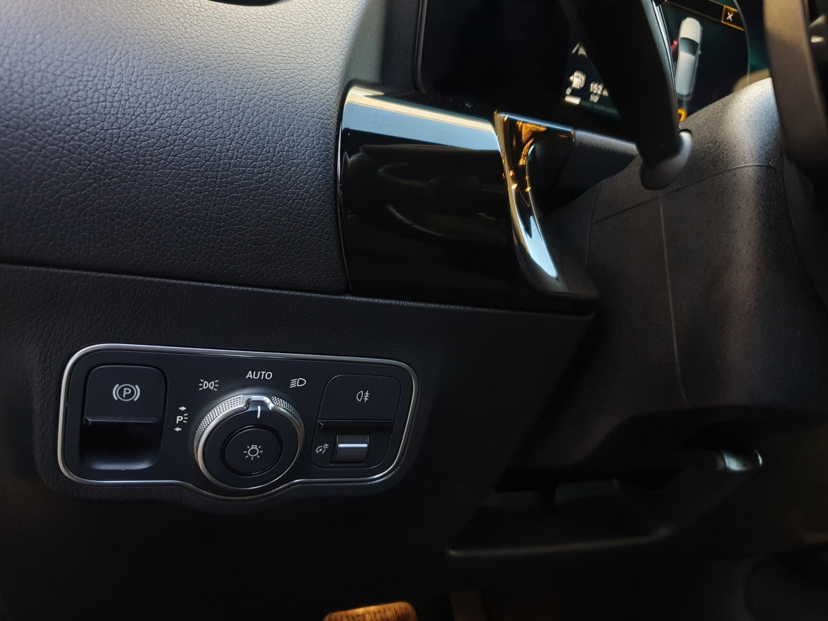 MERCEDES B 180 D STYLE AUTO