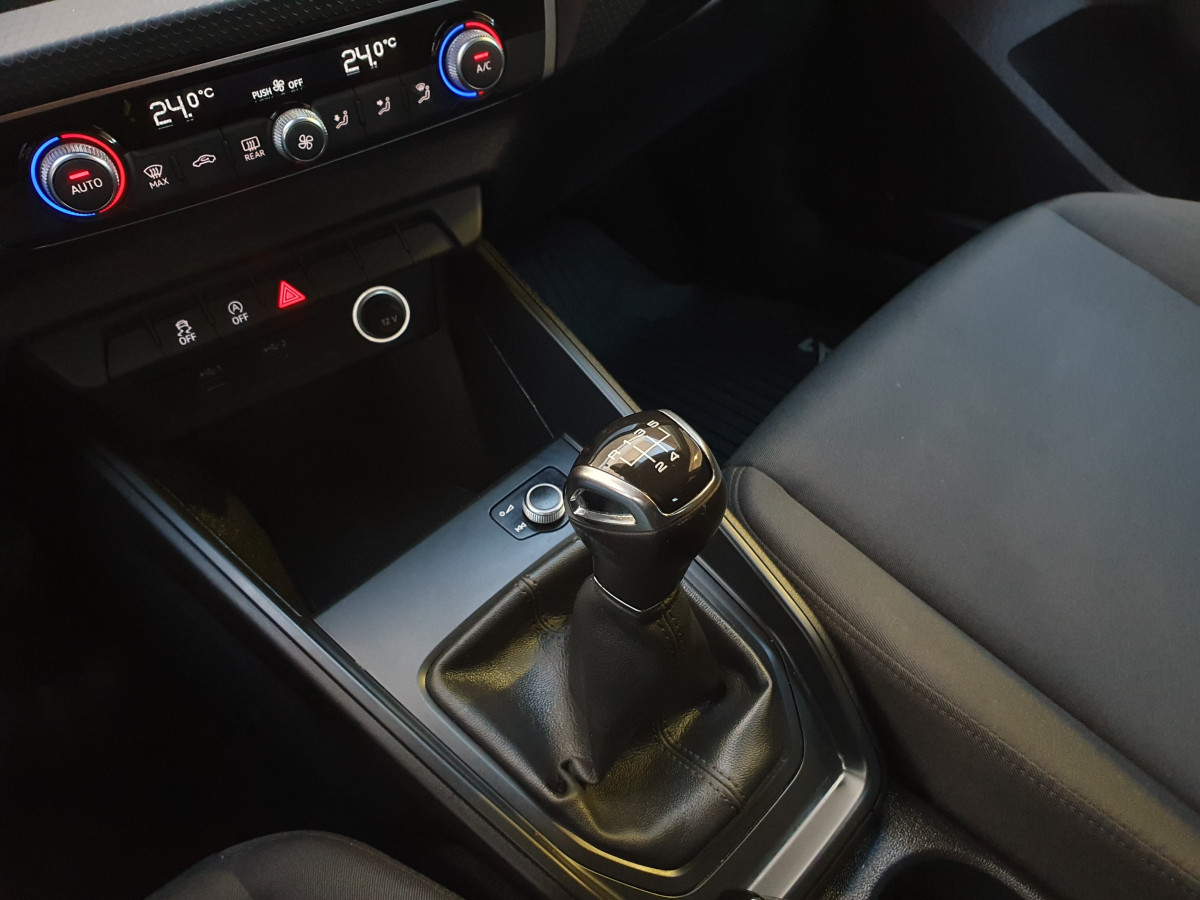 AUDI A1 SPORTBACK 25 TFSI ADVANCED