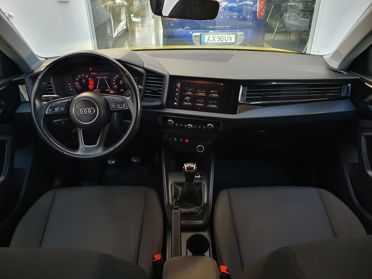 AUDI A1 SPORTBACK 25 TFSI ADVANCED