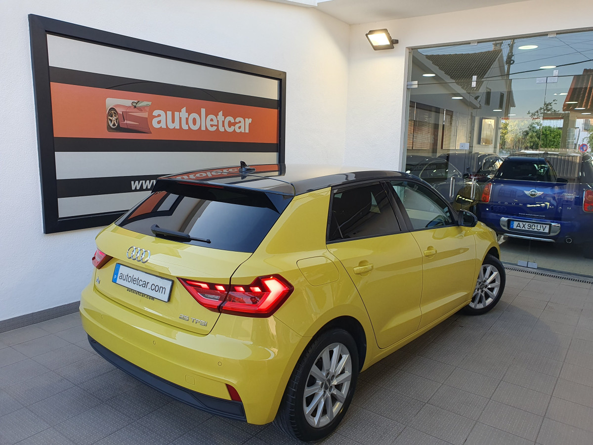 AUDI A1 SPORTBACK 25 TFSI ADVANCED
