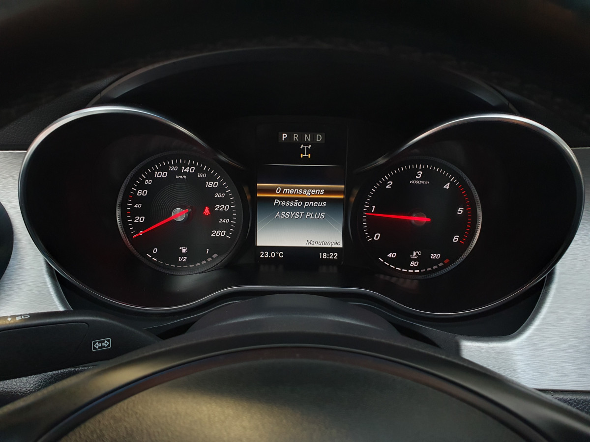 – MERCEDES X 250 D 4MATIC AUTO PURE