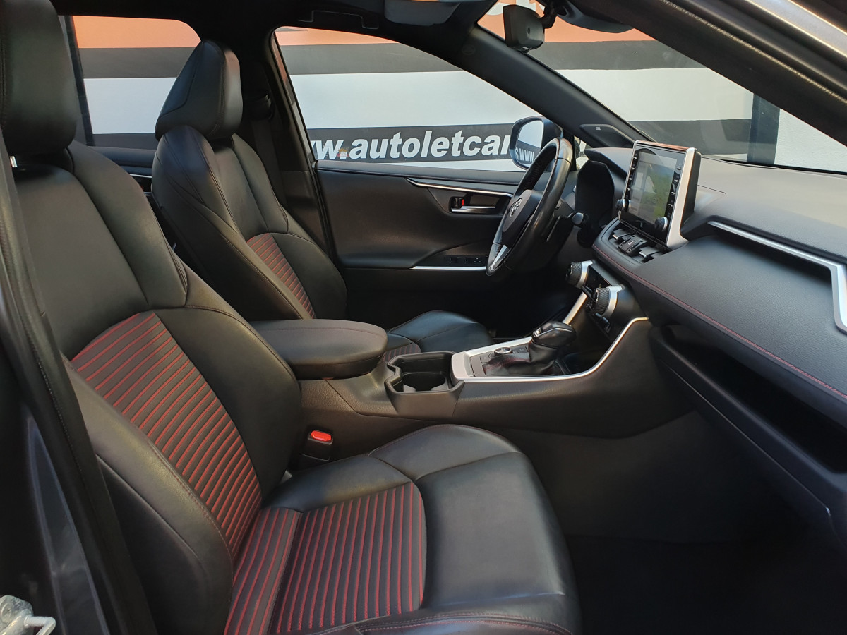 TOYOTA RAV4 2.5 HDF PLUG-IN SQUARE COLLECTION AWD-I LOUNGE PREMIUM